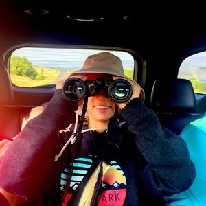 Meet your Posher, Monica